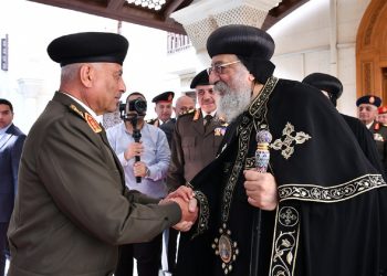 بالصور البابا تواضروس الثاني يستقبل القائد العام للقوات المسلحة وقياداتها ورئيس الوزراء للتهنئة بعيد الميلاد المجيد