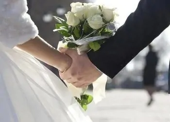 تفاصيل وفاة عروسين الشروق ماتوا قدام شجرة الكريسماس
