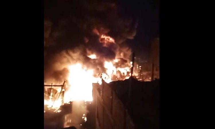 تفاصيل انتقال مدير أمن القاهرة لمعاينة حريق منشية ناصر الهائل عقب السيطرة على النيران المروعة 1 حريق منطقة الزرايب