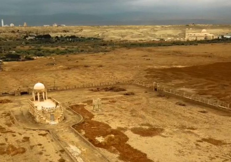 بالصور كنيسة القديس يوحنا المعمدان الواقعة على ضفاف نهر الأردن 1 Capture 14
