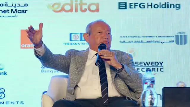 نجيب ساويرس رجل الأعمال يوضح حجم استثماراته في الذهب وتعليقه على الفقاعة العقارية بمصر 3 خبرات مهنية وإنجازات نجيب ساويرس