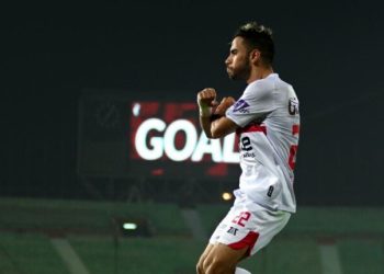 جدل حول طرد ناصر ماهر في مباراة الزمالك ومصير مشاركته في لقاء القمة أمام الأهلي