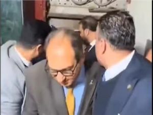نكشف تفاصيل الحالة الصحية لـ محافظ الغربية والقيادات الحزبية بعد سقوط أسانسير بهم 3 0981aaef626adf10cf4d73d3249e86e57e954530 040520105731 14