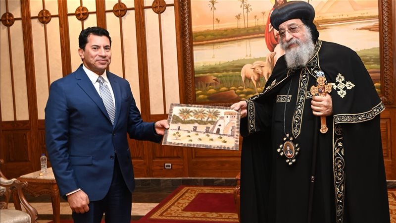 قداسة البابا تواضروس في لقاء وزير الرياضة شباب مصر هم الثروة الحقيقية وذهب الوطن 3 البابا تواضروس عن التاريخ المصري