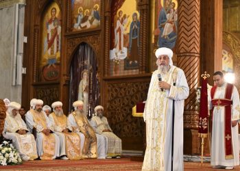 بالصور البابا تواضروس الثاني يرسم 19 كاهن جديد في كنائس مصر والخارج