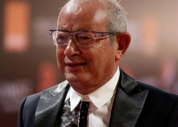 رجل الأعمال نجيب ساويرس يروي موقف طريف خلال فترة طفولته مع أحد القساوسة