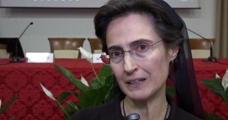 من هى الراهبة رافاييلا بيتريني أول امرأة تترأس حاكمية دولة حاضرة الفاتيكان 2 الراهبة رافايلا بيتريني
