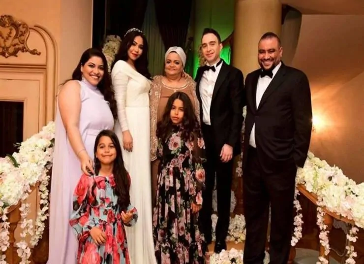 شيرين عبدالوهاب في ورطة عائلية حكم بحبس شقيقها بسببها أدى لدخول والدتها المستشفى 1 شيرين عبدالوهاب