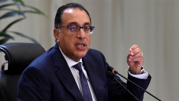 رئيس الحكومة يعلن إتاحة حرية الاختيار بين نظامي البكالوريا والثانوية العامة 4 تصريحات رئيس الحكومة خلال المؤتمر الصحفي