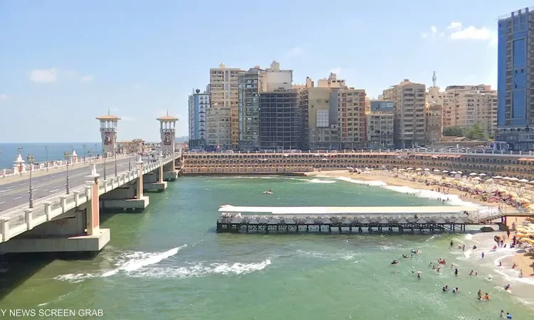 دراسة تحذر من تأكل سواحل الإسكندرية وانهيار مئات المباني وتكشف التفاصيل 1 تأكل سواحل الإسكندرية