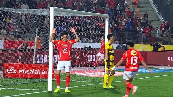 أشرف بن شرقي يحترم تاريخه و يرفض الاحتفال بهدفه الأول مع الأهلي ضد الزمالك 2 تفاصيل الهدف الأول لـ أشرف بن شرقي