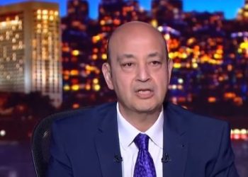 عمرو أديب يتصدر محركات البحث بالكشف عن مرتبه بالدولار ومعاناته من كرتونة البيض
