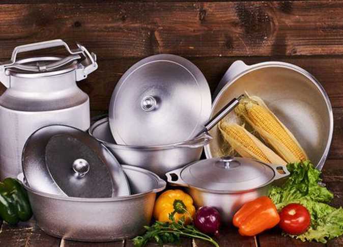 طبيب يكشف مخاطر الطهي الخطيرة في الأواني الألومينيوم ويحذر 3 الطهي الخطيرة في الأواني الألومينيوم