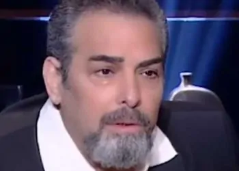 أحمد عبد العزيز يكشف لأول مرة عن مرضه الذي كان السبب في إبتعاده عن الفن 9 أحمد عبد العزيز