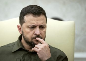 هل تقترب نهاية زيلينسكي السياسية بعد طرده من البيت الأبيض