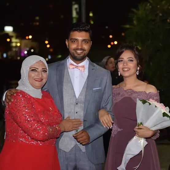الشهيرة بمربوحة الفنانة رحمة أحمد للمرة الأولي أعلنت طلاقها من هو الزوج السابق 2 الفنانة رحمة أحمد