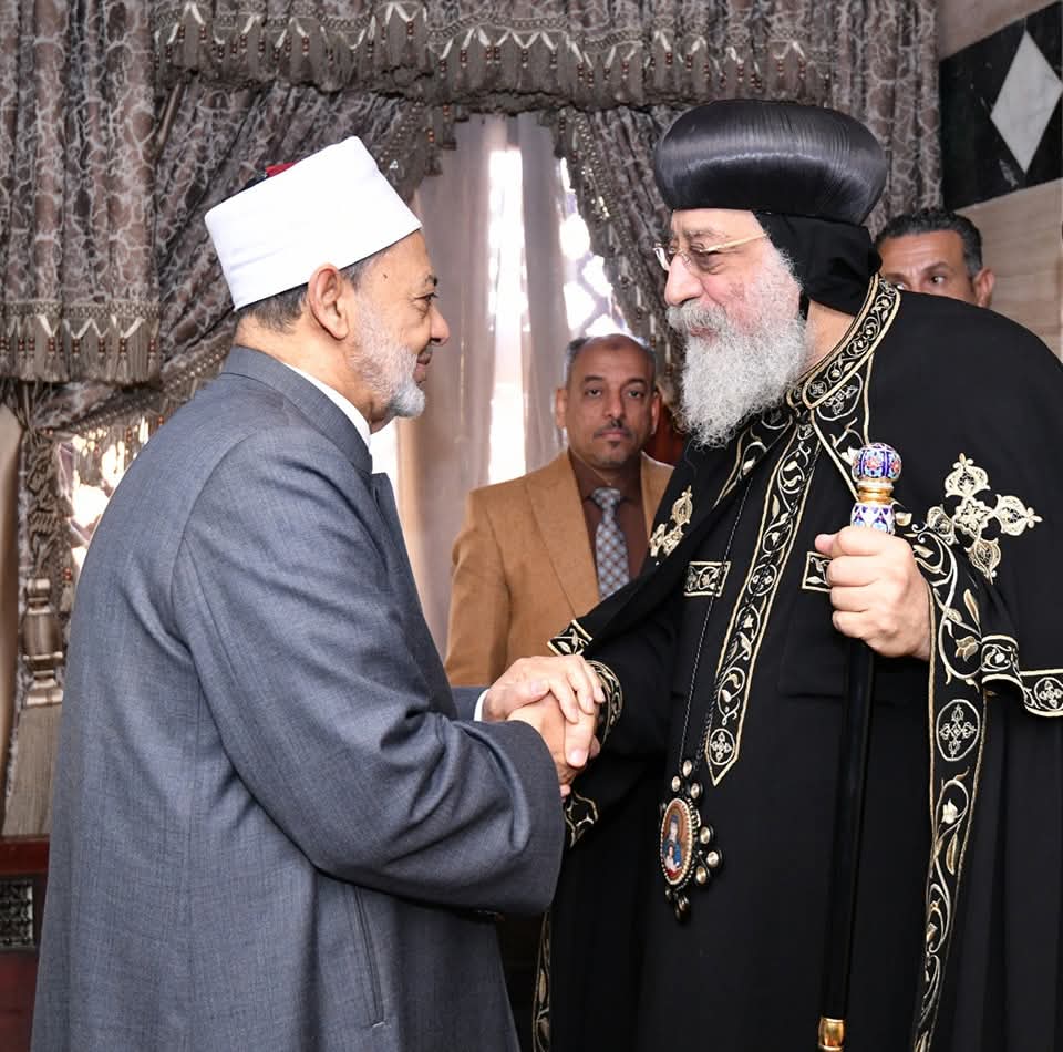 قداسة البابا تواضروس يترأس احتفالية اليوبيل الذهبي لرهبنة الأنبا كيرلس بمارمينا مريوط 3 زيارة تاريخية من البابا تواضروس للأزهر