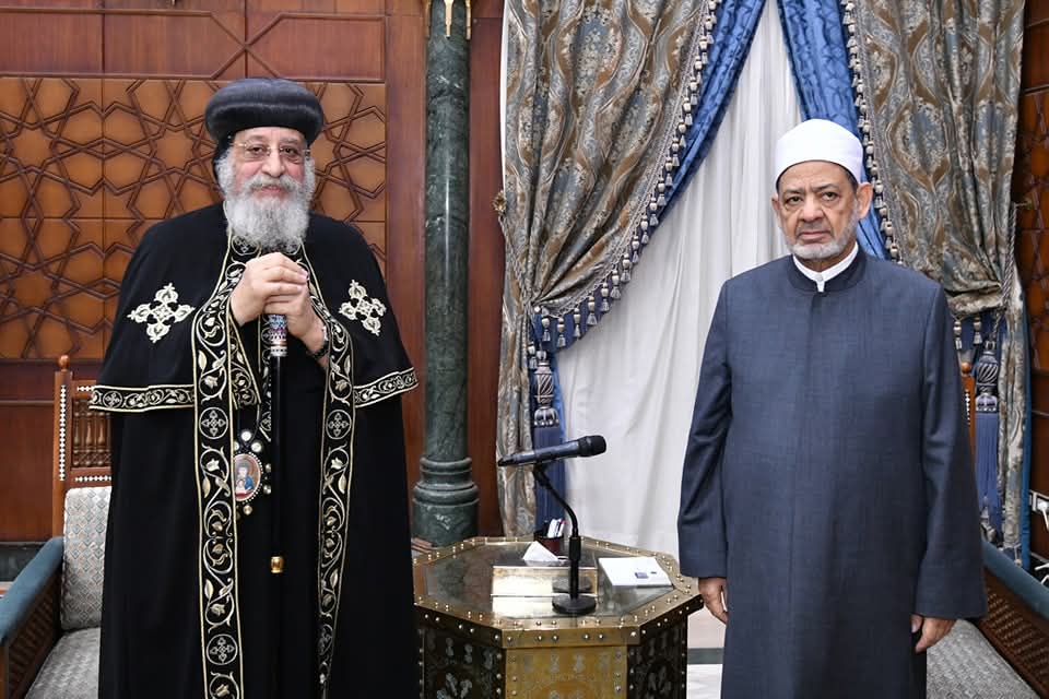 قداسة البابا تواضروس يترأس احتفالية اليوبيل الذهبي لرهبنة الأنبا كيرلس بمارمينا مريوط 4 البابا تواضروس يهنئ شيخ الأزهر