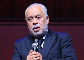 نكشف تطورات الحالة الصحية لـ أشرف زكي بعد نقله إلى المستشفى