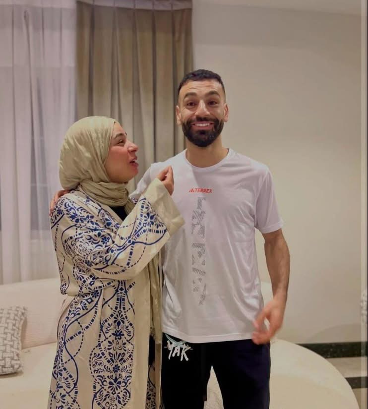 معزوم على الفطار بالصور محمد صلاح يقضي وقتًا عائليًا مع أسرته وليفربول يتحرك لتعويضه بلاعب ريال مدريد 3 660 36