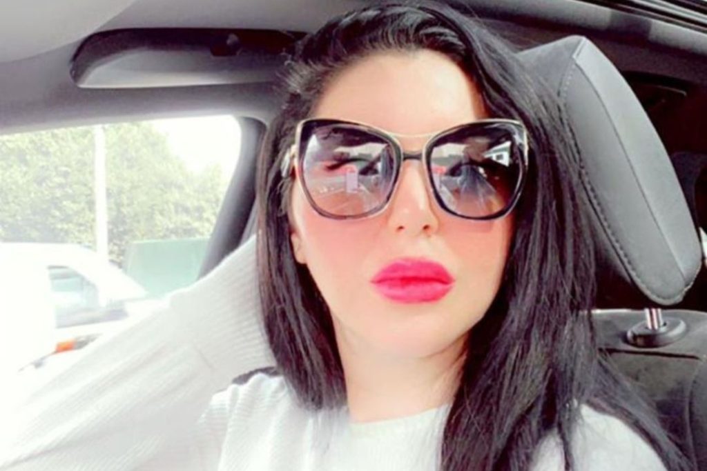 وفاة إيناس النجار تكشف الوجوه المزيفة ورسالة موجعة من سوار شقيقتها 3 إيناس النجار