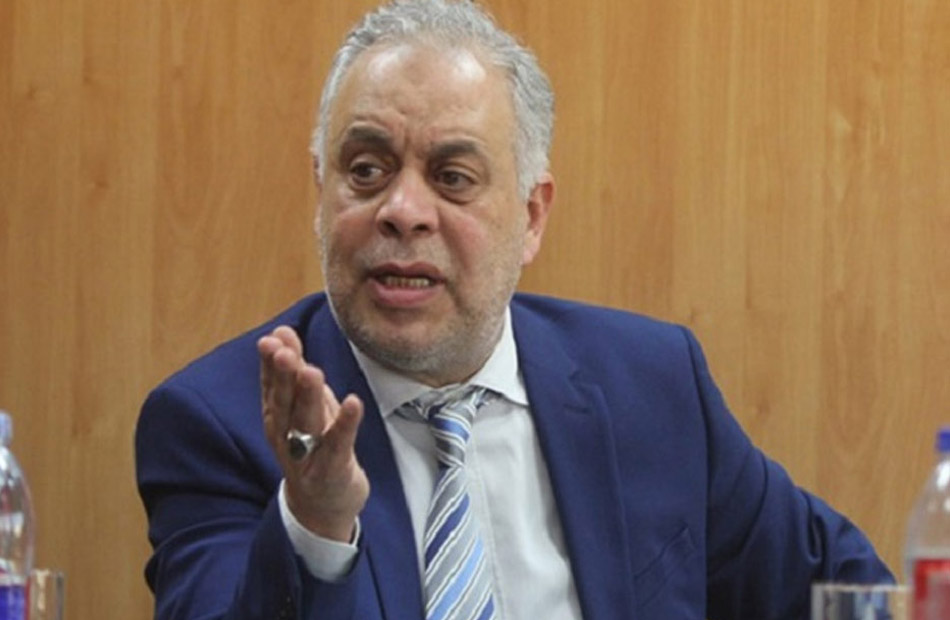 نكشف تطورات الحالة الصحية لـ أشرف زكي بعد نقله إلى المستشفى 2 859 11