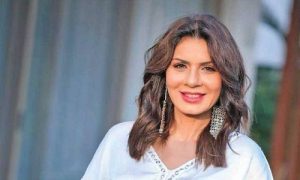 إنتي منافقة نجلاء بدر تهاجم بسمة وهبة وتحرجها على الهواء 2 نجلاء بدر وفخرها بمظهرها