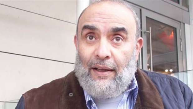 ادعوله ربنا ياخده نجيب ساويرس يهاجم متابعة بسبب دعائها 4 أشرف السعد