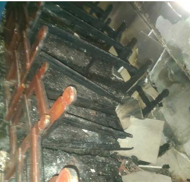 بالصور بيان مطرانية شبرا الخيمة بشأن حريق كنيسة قليوب 5 حريق كنيسة قليوب