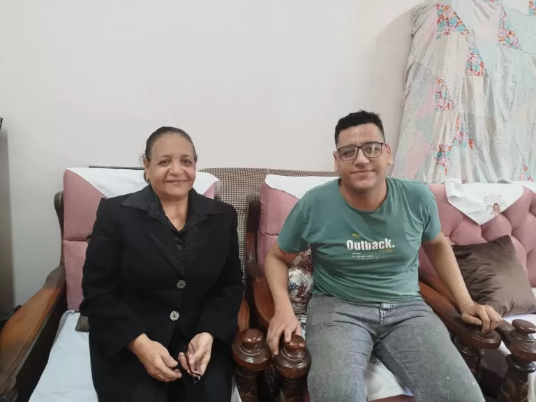 الأم المثالية رجاء عدلي التي صنعت من التحدي قصة نجاح بقنا 3 الأم المثالية رجاء عدلي