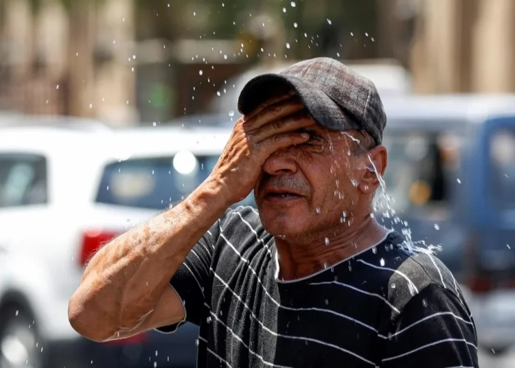 تجنبوا الأماكن المغلقة الأرصاد الجوية تحذر بسبب الرطوبة حر لا يطاق 1 الأرصاد الجوية