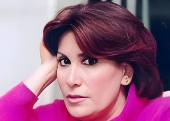 الفنانة سعاد نصر