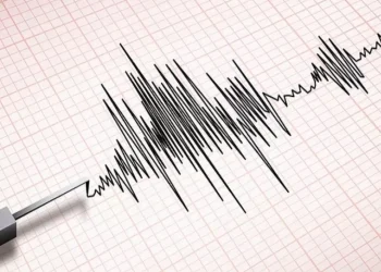هزة أرضية تضرب مصر وشعر بها سكان القاهرة تفاصيل زلزلزال الفجر 9 زلزال الغردقة