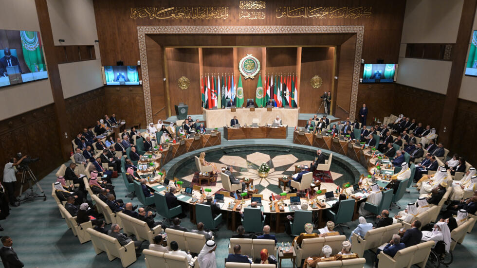 البيان الختامي لـ القمة العربية الطارئة تأكيد على دعم فلسطين وإعادة إعمار غزة 2 enstyle1486232106183 8