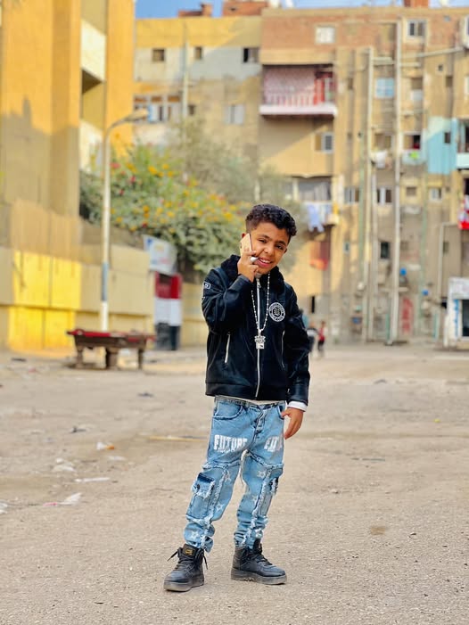 من هو حرز مصر الطالب صابر عكاشة بمسلسل أشغال شقة جدا في رمضان 2025 4 حرز مصر الطالب صابر عكاشة بمسلسل أشغال شقة جدا