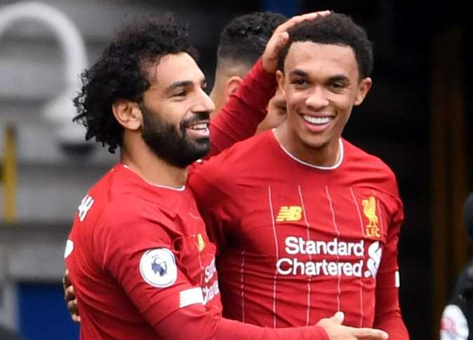 عنف وغضب عقب الهزار محمد صلاح يشتبك مع أرنولد ونجوم ليفربول يتدخلون 3 صلاح يشتبك مع أرنولد