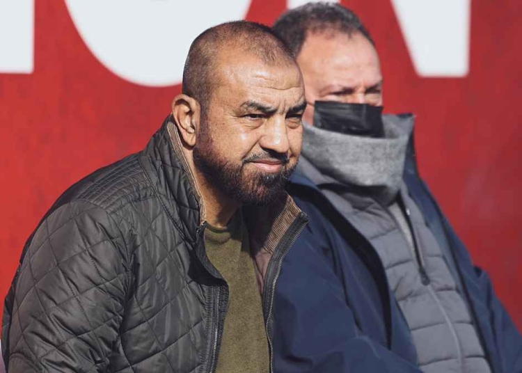 المدير الرياضي بالأهلي يصدر قرار مفاجئ عقب خروج الفريق الأحمر من دوري أبطال إفريقيا 1 المدير الرياضي بالأهلي يصدر قرار مفاجئ