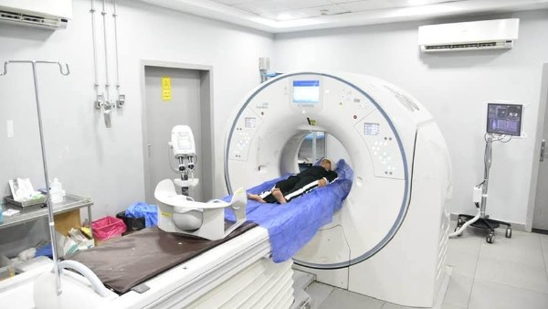بالصور تفاصيل حالة فتاة قطار المنوفية ضحية رشق الحجارة 2 فتاة قطار المنوفية