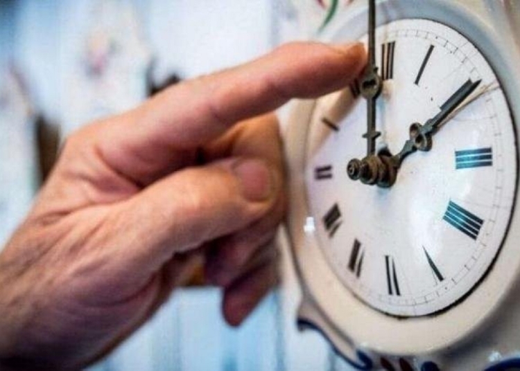 موعد العمل بالتوقيت الصيفي الخميس أم الجمعة قرار ينتظره المصريين 1 التوقيت الصيفي