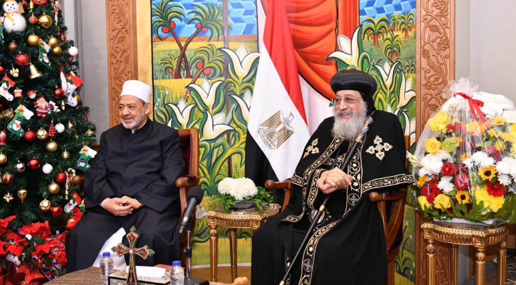 شيخ الأزهر يهنئ قداسة البابا تواضروس والإخوة المسيحيين بمناسبة عيد القيامة بمناسبة عيد القيامة 4 شيخ الأزهر يهنئ قداسة البابا تواضروس