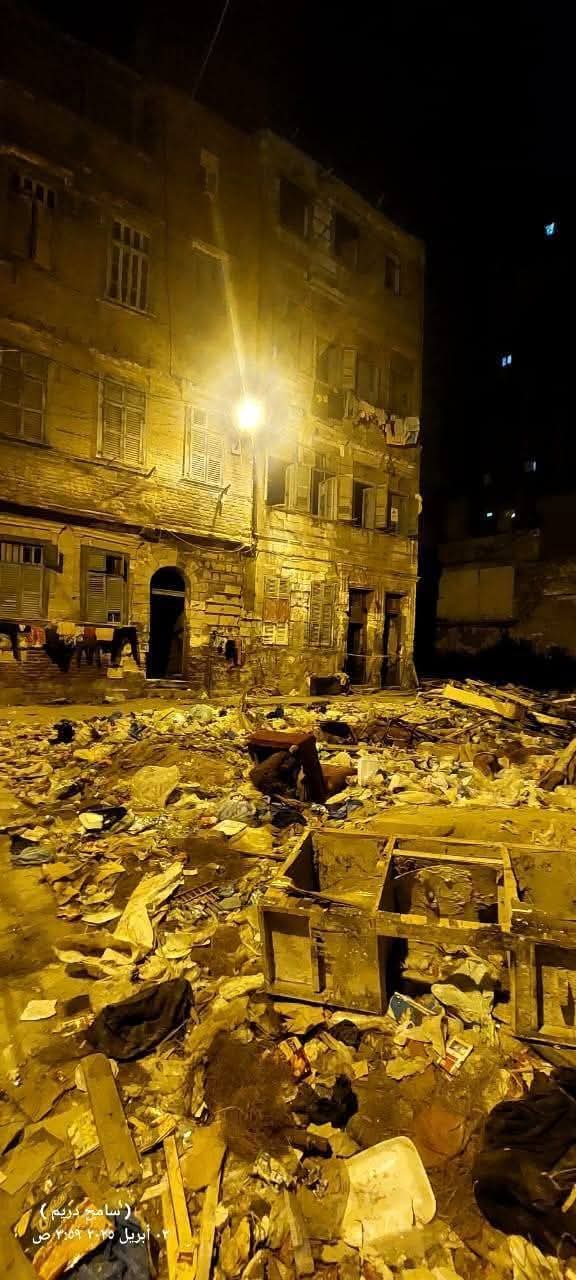بالصور انهيار عقار بمنطقة بحري بالإسكندرية 4 وفيات ومصاب شاهد عيان يروي التفاصيل 4 انهيار عقار بمنطقة بحري بالإسكندرية