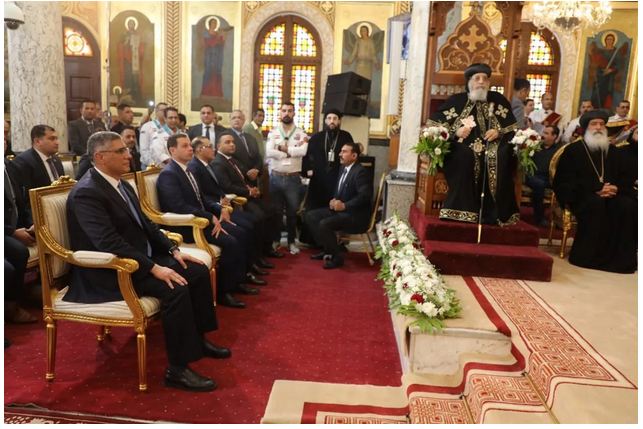 بالصور بحضور البابا تواضروس والمحافظ افتتاح مبنى الخدمات بمطرانية الجيزة 4 البابا تواضروس يتحدث عن دعم الدولة