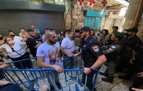 بيان محافظة القدس عقب تقييد الدخول إلى كنيسة القيامة بسبت النور 3 تقييد الدخول إلى كنيسة القيامة بالقدس بأعياد القيامة