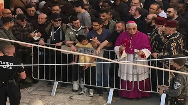 بيان محافظة القدس عقب تقييد الدخول إلى كنيسة القيامة بسبت النور 4 منع سفير الفاتيكان ومطارنة من دخول كنيسة القيامة