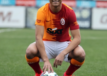 مصطفى محمد