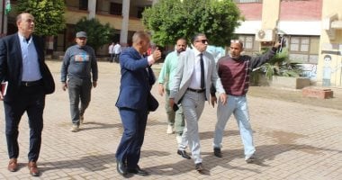 حصيلة جولة مدير تعليم الجيزة إحالة مدرس للتحقيقات واستبعاد مديرة مدرسة 2 جولة مدير تعليم الجيزة