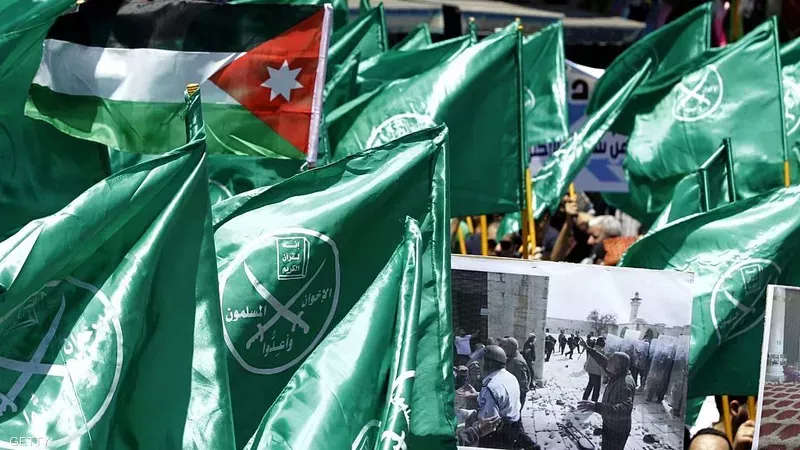 دولة عربية تصادر ممتلكات الأخوان وتحظر الانتساب إليها و تحل الجماعة 1 دولة عربية تصادر ممتلكات الأخوان