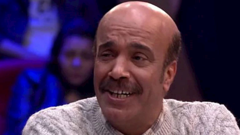 بعد رحيل الفنان سليمان عيد هناك علامات تدل إلى إصابتك بأزمة قلبية وشيكة 4 وفاة الفنان سليمان عيد