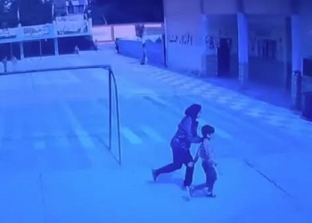 بالفيديو معلمة تتعدى على طالب يعاني من مرض السكر بمدرسة حدائق القبة علشان طلب دخول الحمام 12 معلمة تتعدى على طالب