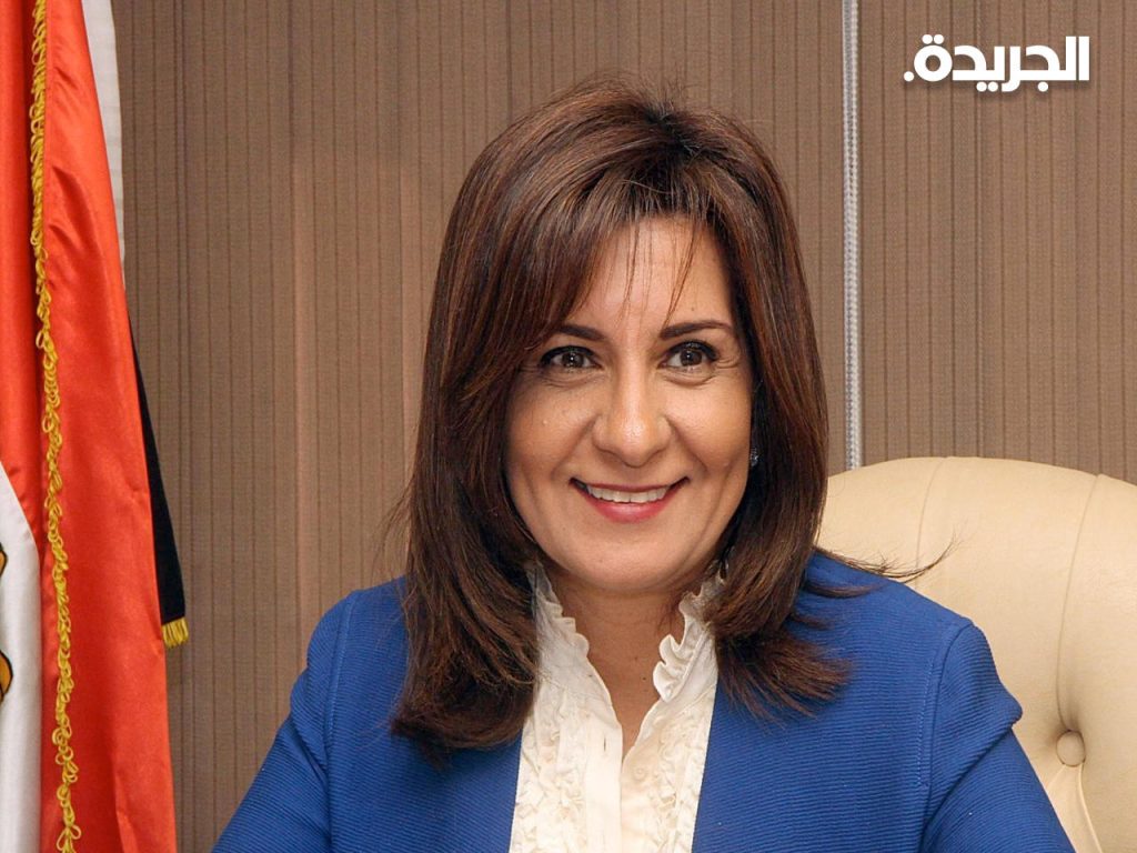 السفيرة نبيلة مكرم وزيرة الهجرة سابقًا توضح تفاصيل جديدة عن أزمة نجلها 4 نبيلة مكرم